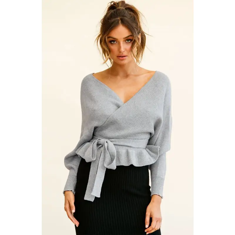 Boho Chic Knit Sweater: Cozy Fashion Statement - Tops